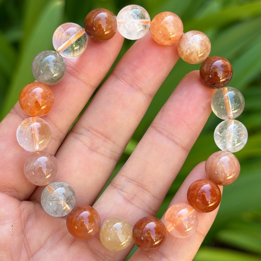 10.5mm stretchable rabbit hair quartz, green rutilated quartz‎ bracelet 0484